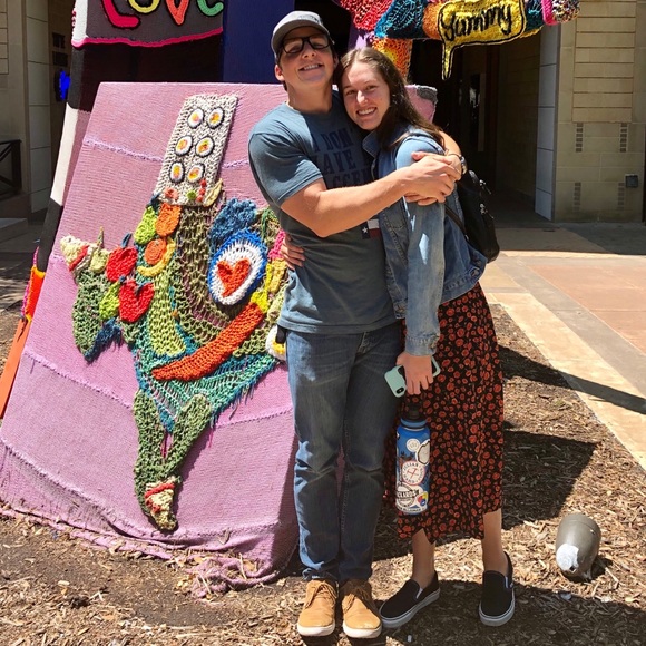 Meet your Posher, Shira - Picture 2 of 3